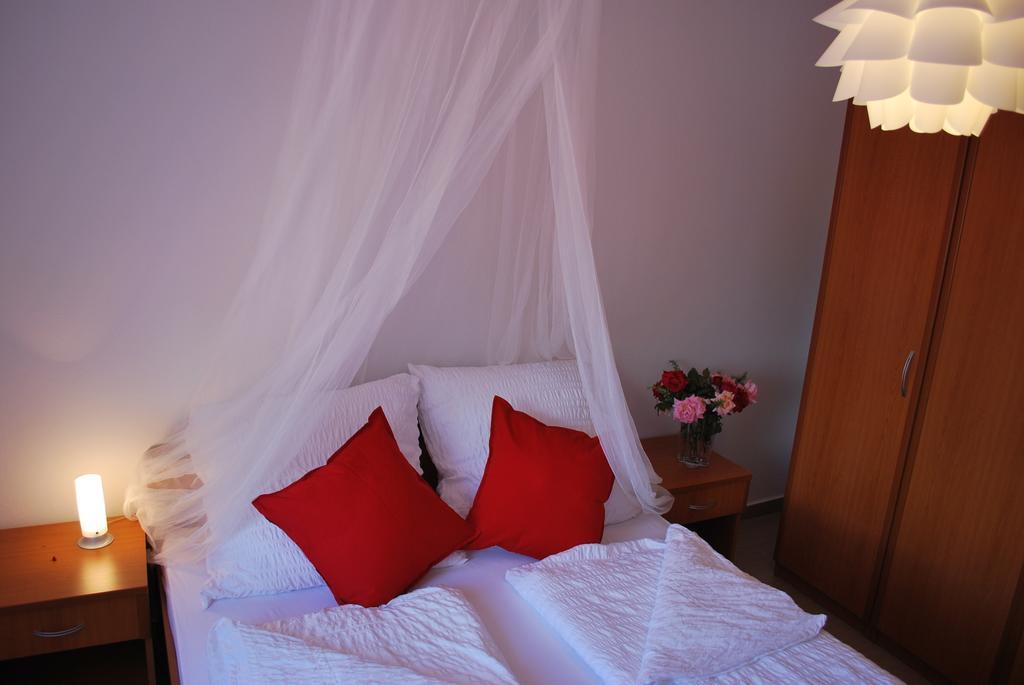 Apartments Maria بوريتش الغرفة الصورة